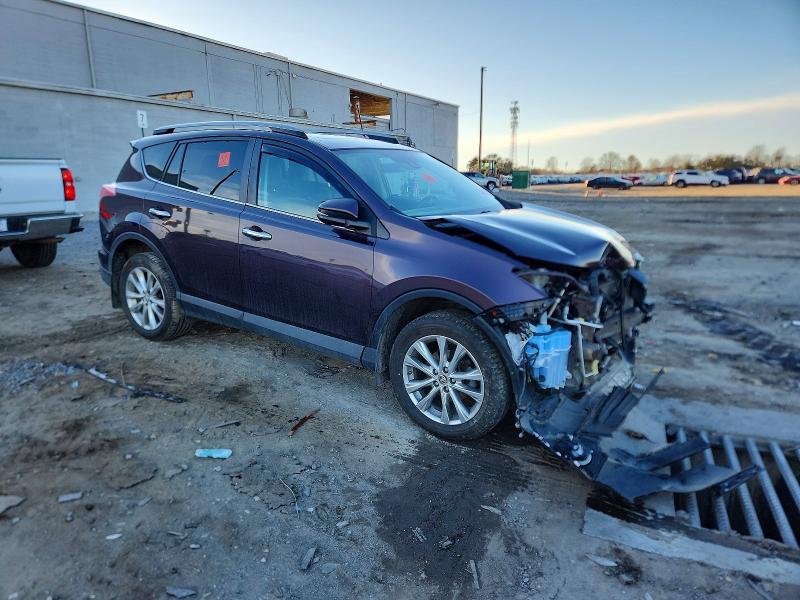 Photo 4 from auction – 2018 TOYOTA RAV4 LIMIT with VIN 2T3DFREV5JW705284