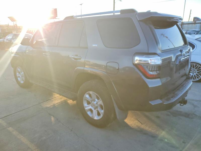 Photo 2 from auction – 2020 TOYOTA 4RUNNER SR with VIN JTEZU5JR5L5225491