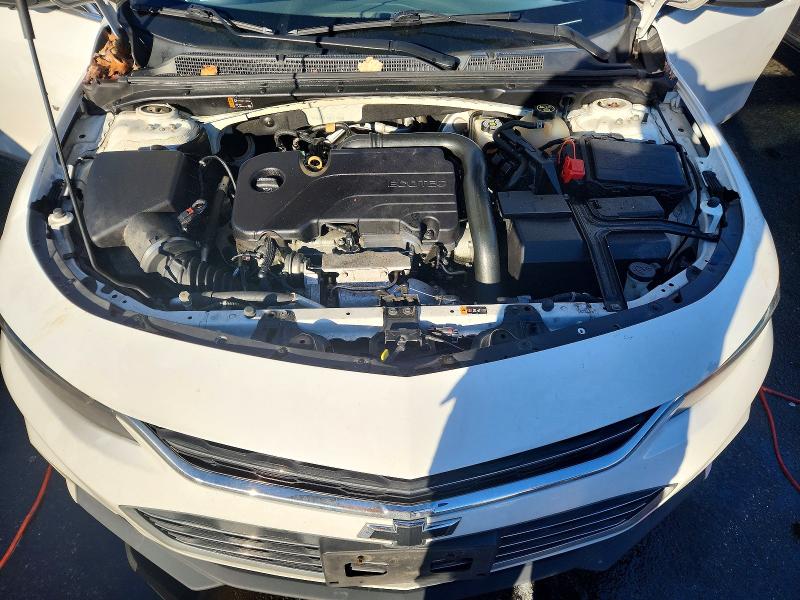 Photo 11 from auction – 2018 CHEVROLET MALIBU with VIN 1G1ZD5ST4JF271036