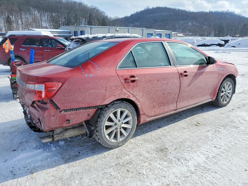 Photo 3 from auction – 2014 TOYOTA CAMRY with VIN 4T1BD1FK8EU106753