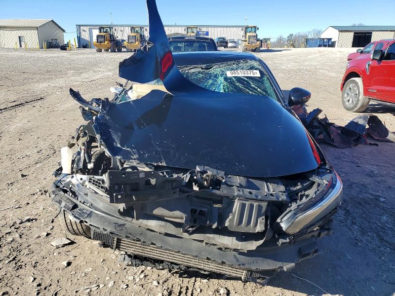 Photo 5 from auction – 2022 HONDA CIVIC with VIN 2HGFE1E53NH470209