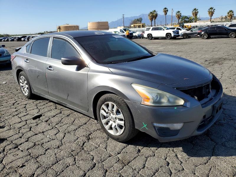 Photo 4 from auction – 2015 NISSAN ALTIMA 2.5 with VIN 1N4AL3AP7FC271594
