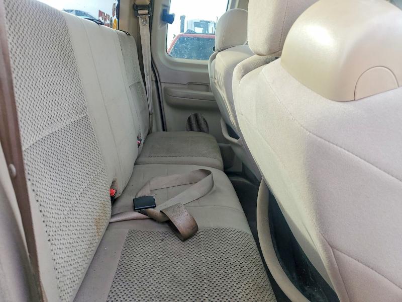 Photo 10 from auction – 2003 FORD F150 with VIN 1FTRX17223NA02923