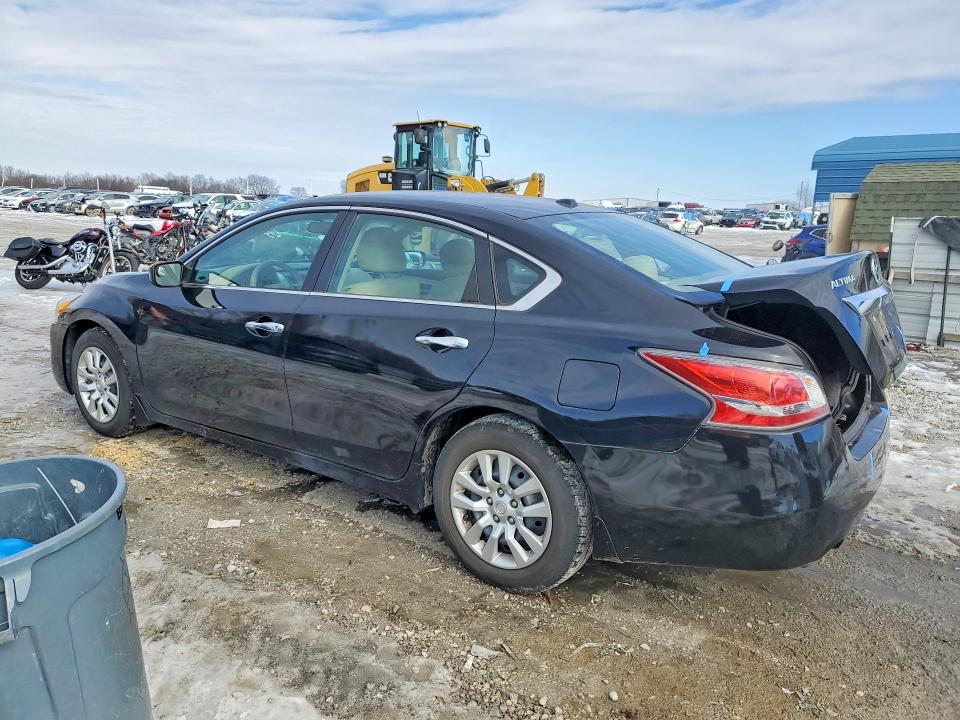 Photo 2 from auction – 2015 NISS ALTIMA with VIN 1N4AL3APXFN872986