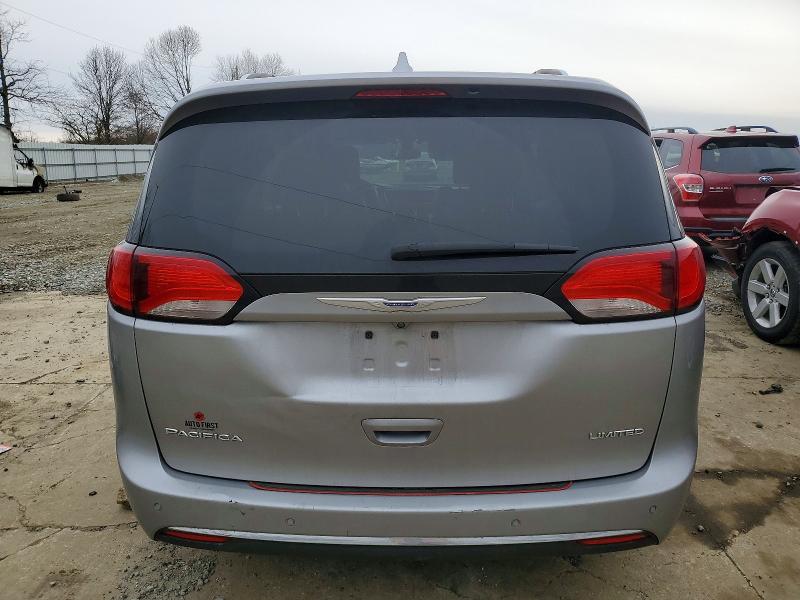 Photo 6 from auction – 2018 CHRYSLER PACIFICA L with VIN 2C4RC1GG8JR251654