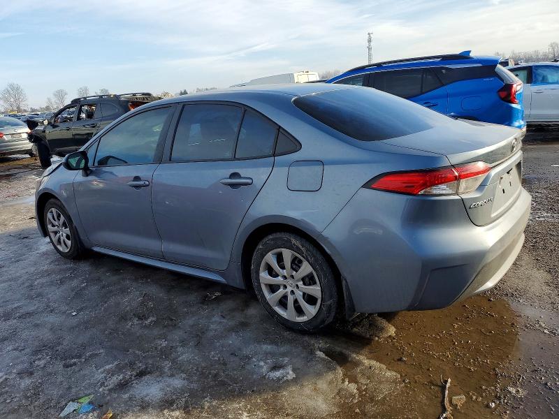 Photo 2 from auction – 2022 TOYOTA COROLLA LE with VIN 5YFBPMBE3NP315389