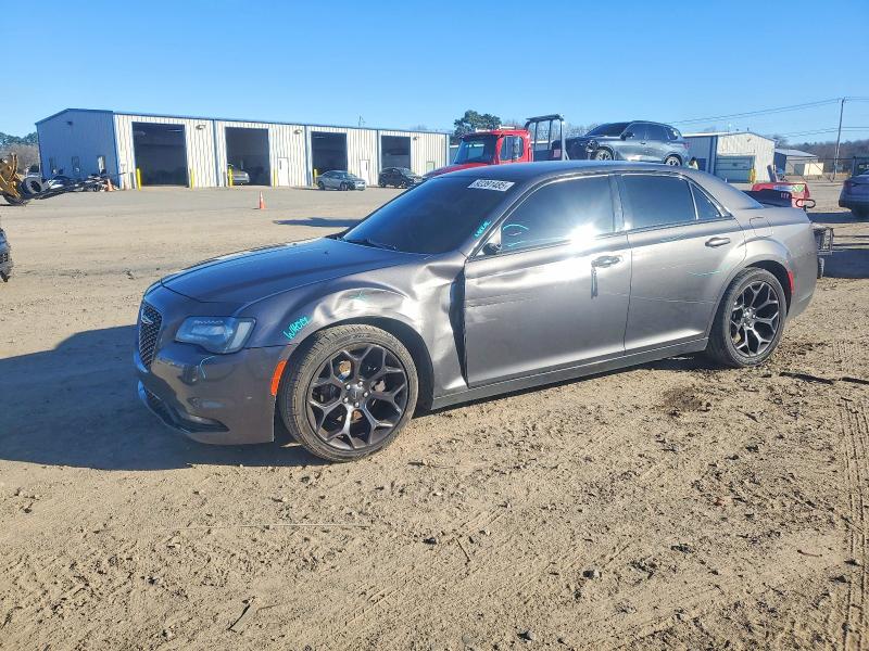 CHRYSLER 300 2019 with VIN 2C3CCABG0KH542366 - Photo from auction