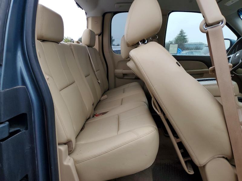Photo 10 from auction – 2010 CHEVROLET SILVERADO with VIN 1GCSCTE06AZ118660