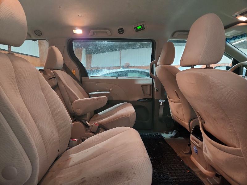 Photo 11 from auction – 2014 TOYOTA SIENNA with VIN 5TDKK3DC2ES462881