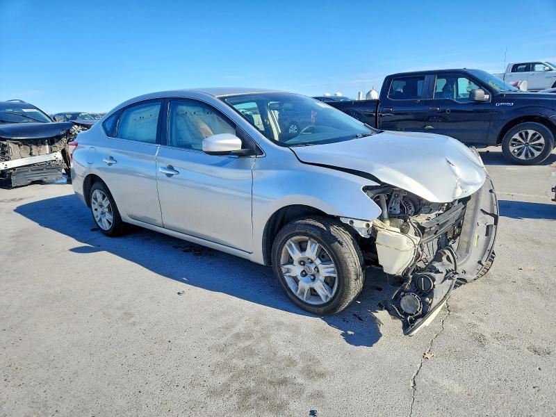 Photo 4 from auction – 2015 NISSAN SENTRA S with VIN 3N1AB7AP0FL652120