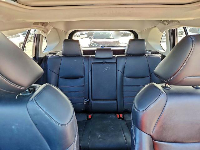 Photo 10 from auction – 2019 TOYOTA RAV4 with VIN 2T3C1RFV6KW022035