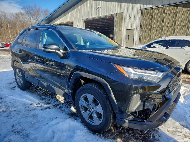 Photo 4 from auction – 2024 TOYOTA RAV4 XLE with VIN 2T3W1RFV4RW324916