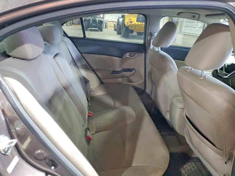 Photo 10 from auction – 2012 HONDA CIVIC with VIN 2HGFB2F83CH586580