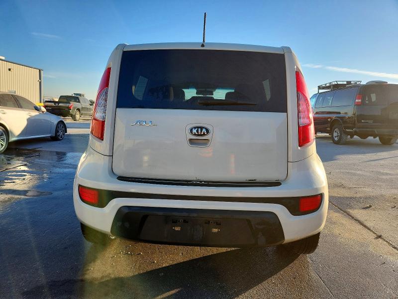 Photo 6 from auction – 2013 KIA SOUL with VIN KNDJT2A50D7510640