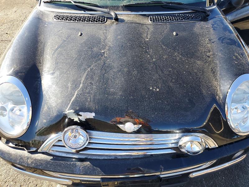 Photo 11 from auction – 2002 MINI COOPER with VIN WMWRC33462TC31372