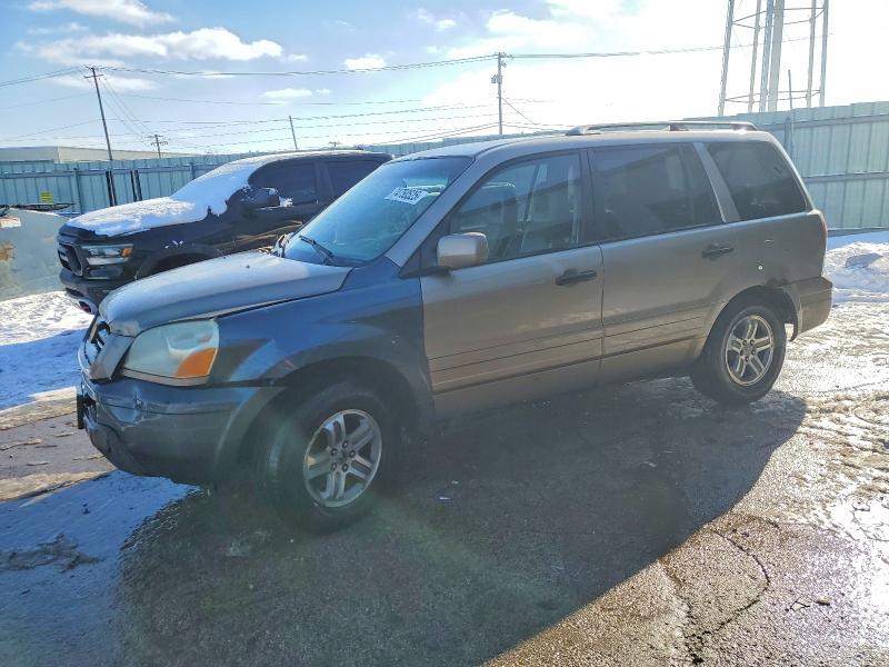 HONDA PILOT EXL 2003 with VIN 2HKYF18583H532031 - Photo from auction