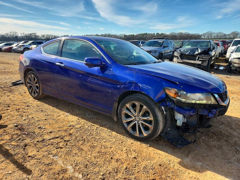 Photo 4 from auction – 2015 HONDA ACCORD with VIN 1HGCT2B84FA004382