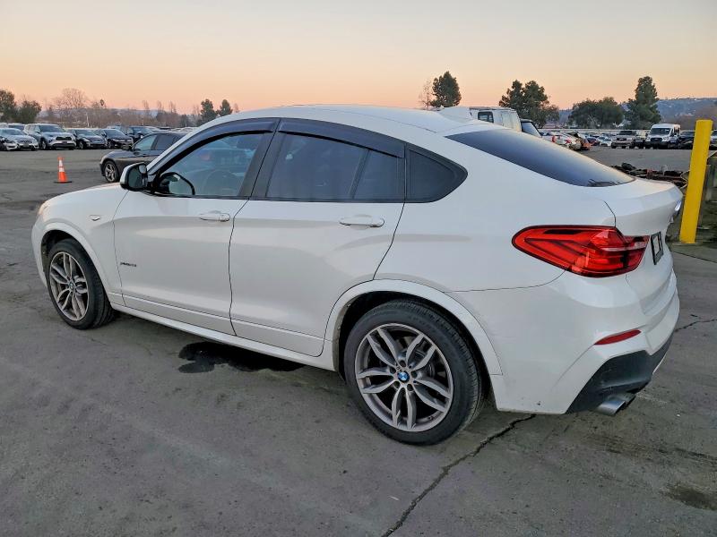 Photo 2 from auction – 2015 BMW X4 XDRIVE2 with VIN 5UXXW3C55F0M87838