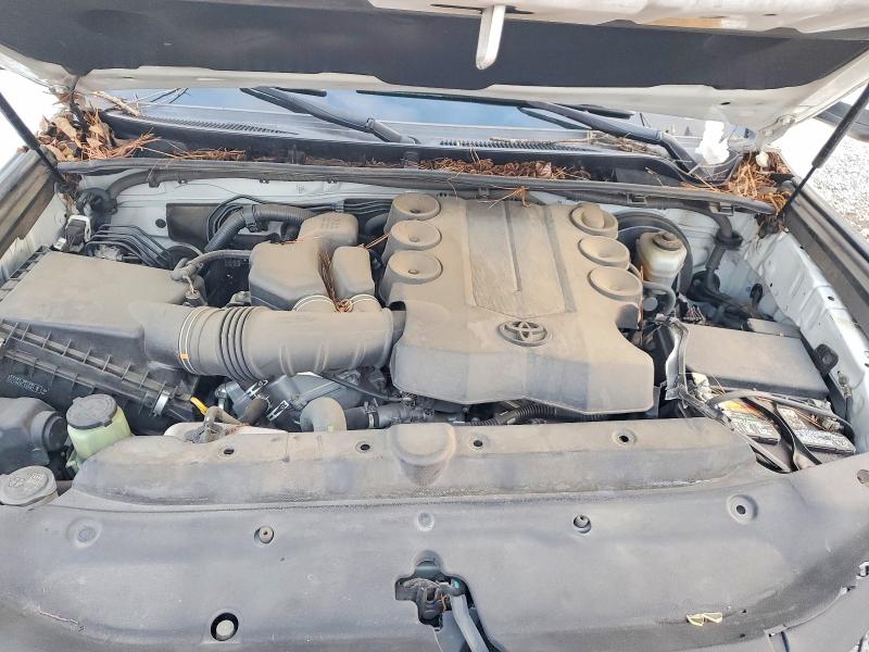 Photo 11 from auction – 2016 TOYOTA 4RUNNER SR with VIN JTEZU5JR0G5111663
