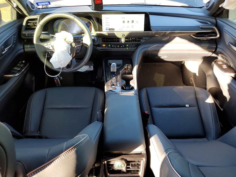 Photo 8 from auction – 2025 TOYOTA CROWN XLE with VIN JTDAAAAF4S3038293