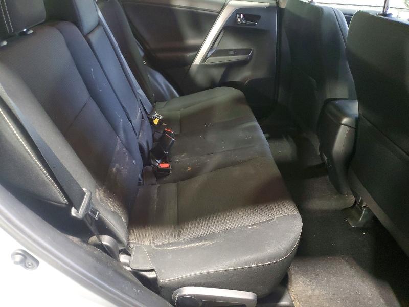 Photo 11 from auction – 2017 TOYOTA RAV4 XLE with VIN 2T3RFREVXHW660049