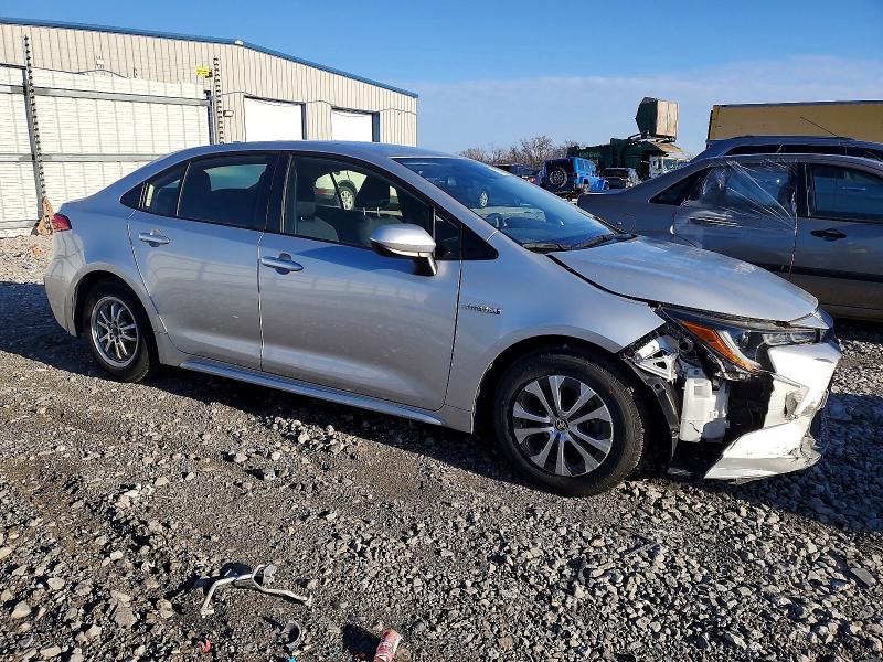 Photo 4 from auction – 2021 TOYOTA COROLLA LE with VIN JTDEAMDE8MJ029424