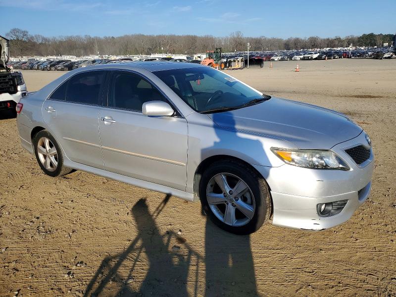 Photo 4 from auction – 2011 TOYOTA CAMRY with VIN 4T1BF3EK0BU221320