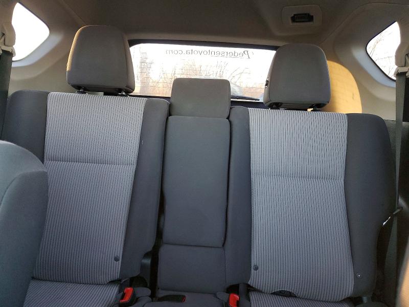Photo 10 from auction – 2014 TOYOTA RAV4 LE with VIN 2T3BFREVXEW150572