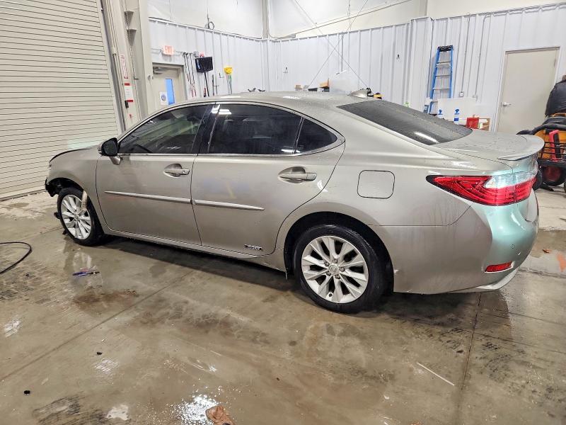 Photo 2 from auction – 2015 LEXUS ES with VIN JTHBW1GG6F2081081