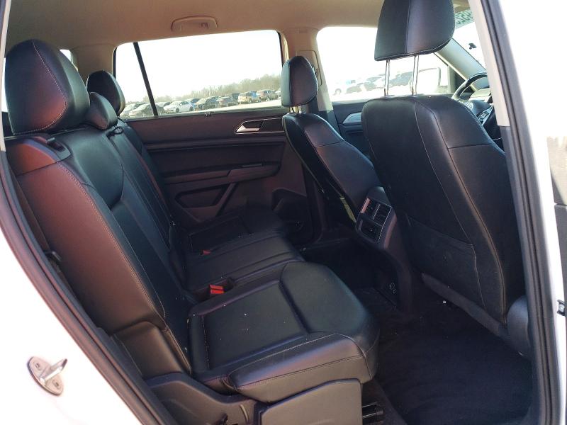 Photo 11 from auction – 2018 VOLKSWAGEN ATLAS SE with VIN 1V2KR2CA3JC516169