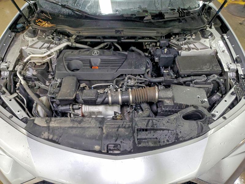 Photo 11 from auction – 2022 ACURA TLX TECHNO with VIN 19UUB5F44NA004168