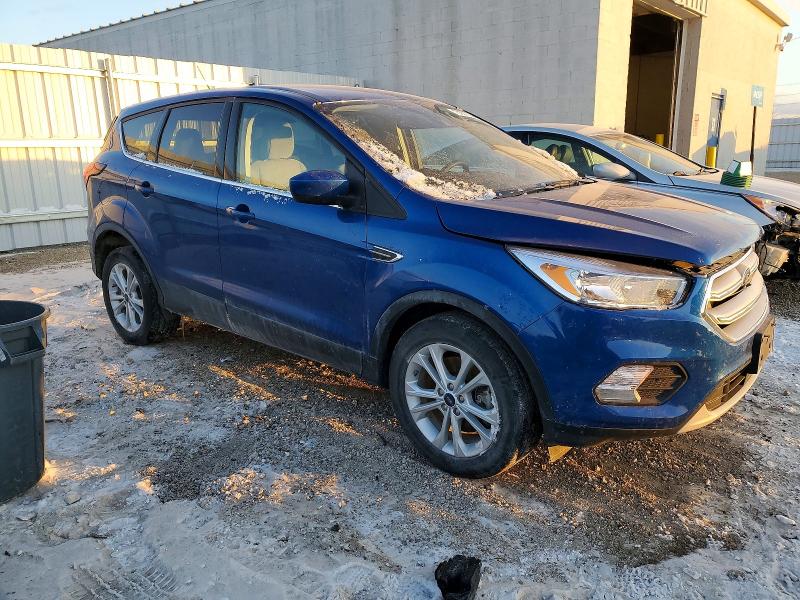 Photo 4 from auction – 2019 FORD ESCAPE SE with VIN 1FMCU9GD0KUC26822