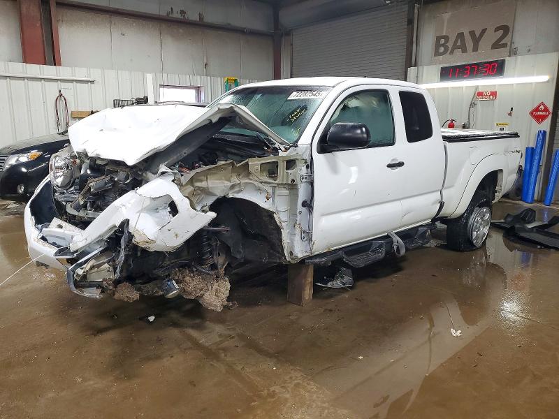 TOYOTA TACOMA ACC 2015 with VIN 5TFUU4EN3FX135409 - Photo from auction