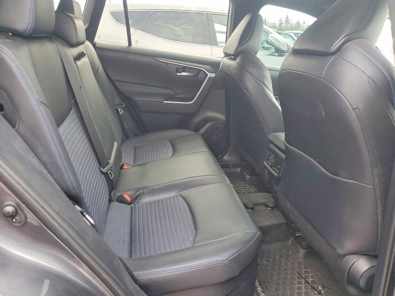 Photo 11 from auction – 2020 TOYOTA RAV4 with VIN 2T3RWRFV2LW096789