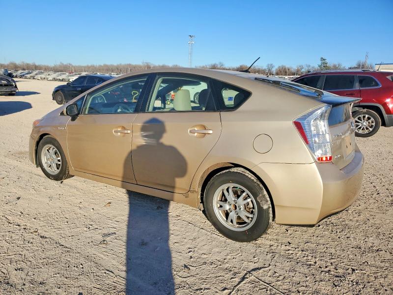 Photo 2 from auction – 2010 TOYOTA PRIUS with VIN JTDKN3DUXA0069742