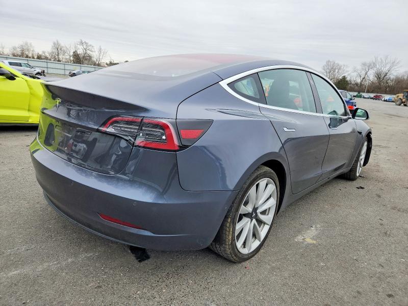 Photo 3 from auction – 2018 TESLA MODEL 3 with VIN 5YJ3E1EA7JF024045