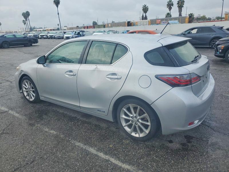 Photo 2 from auction – 2012 LEXUS CT 200 with VIN JTHKD5BHXC2085949