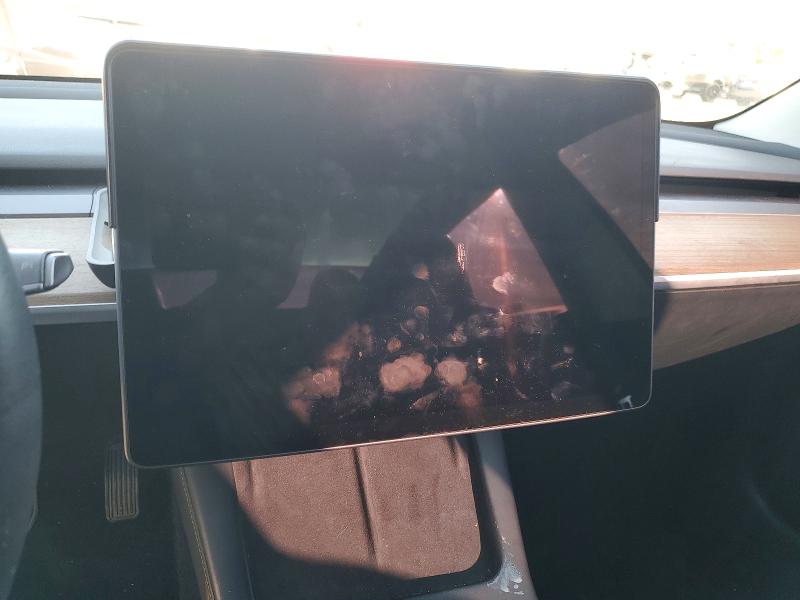 Photo 9 from auction – 2022 TESLA MODEL 3 with VIN 5YJ3E1EB4NF275801