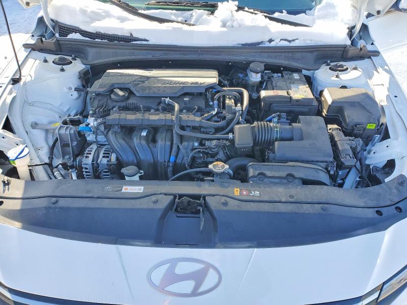 Photo 11 from auction – 2025 HYUNDAI ELANTRA with VIN KMHLS4DG5SU929338