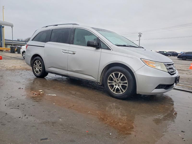 Photo 4 from auction – 2013 HONDA ODYSSEY EX with VIN 5FNRL5H65DB065566