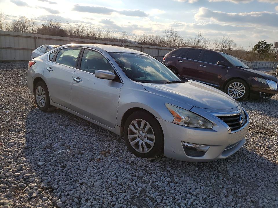 Photo 4 from auction – 2013 NISSAN ALTIMA with VIN 1N4AL3AP0DC294485