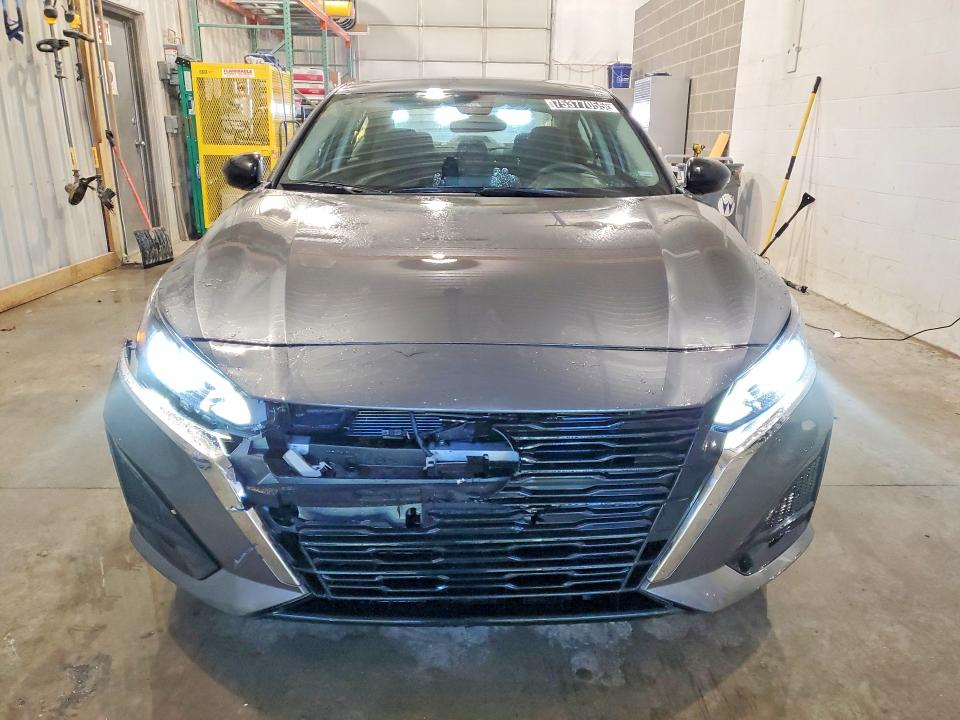 Photo 5 from auction – 2025 NISSAN ALTIMA SV with VIN 1N4BL4DV8SN404401