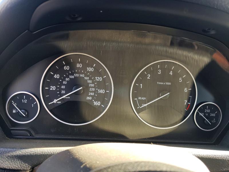 Photo 9 from auction – 2013 BMW 328 with VIN WBA3C1C53DF435578