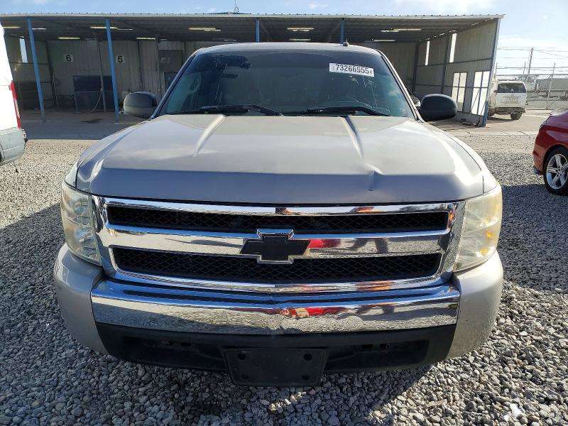 Photo 5 from auction – 2007 CHEVROLET SILVERADO with VIN 1GCEC19C07Z513075