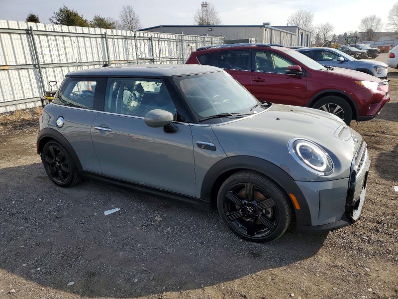 Фото 4 с аукциона – 2023 MINI COOPER S с VIN WMW53DH09P2S90162