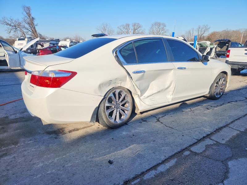 Photo 3 from auction – 2013 HONDA ACCORD SPO with VIN 1HGCR2F53DA191741