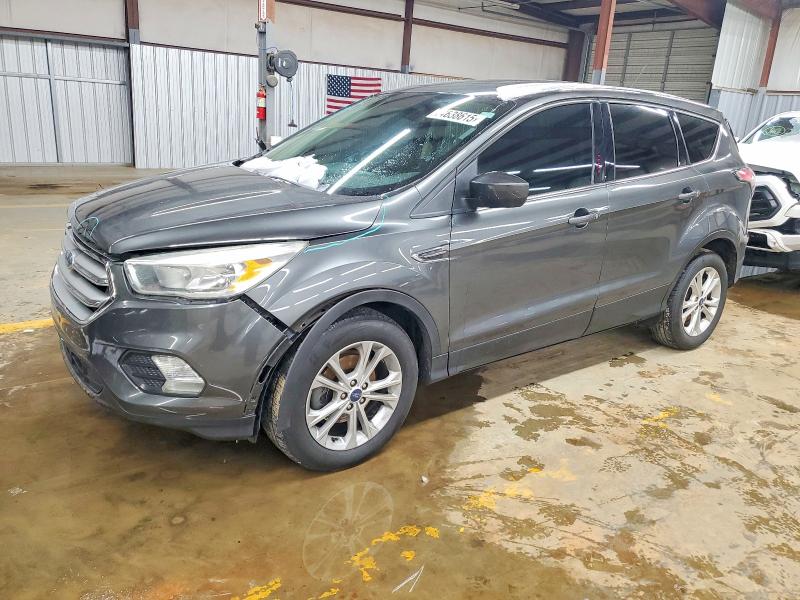 FORD ESCAPE 2017 z numerem VIN 1FMCU0GD5HUA75822 - Zdjęcie z aukcji