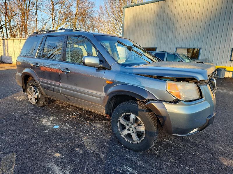 Photo 4 from auction – 2006 HONDA PILOT EX with VIN 2HKYF18776H526971
