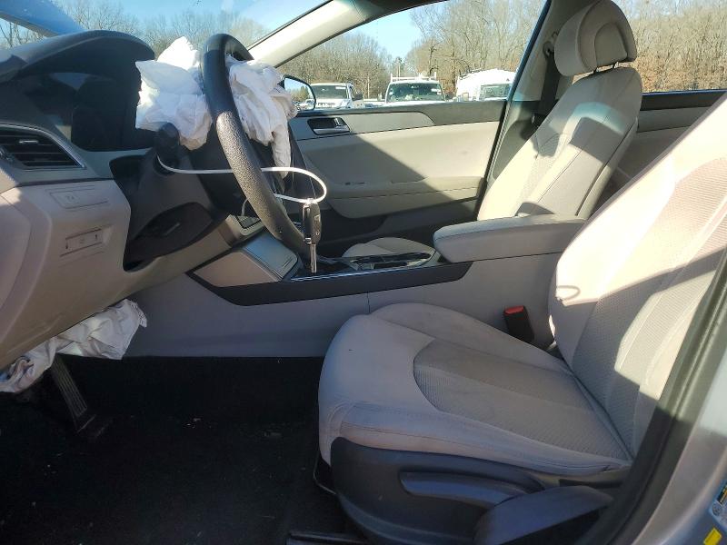 Photo 7 from auction – 2016 HYUNDAI SONATA with VIN 5NPE24AF6GH276965