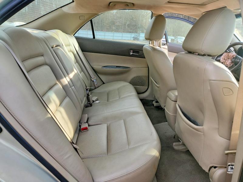 Photo 10 from auction – 2004 MAZDA 6 S with VIN 1YVHP80D945N21057
